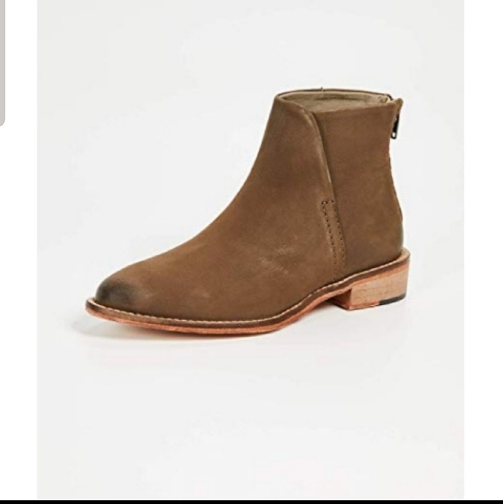 Free People.Century Flat Taupe Ankle Boots - Picture 3 of 7